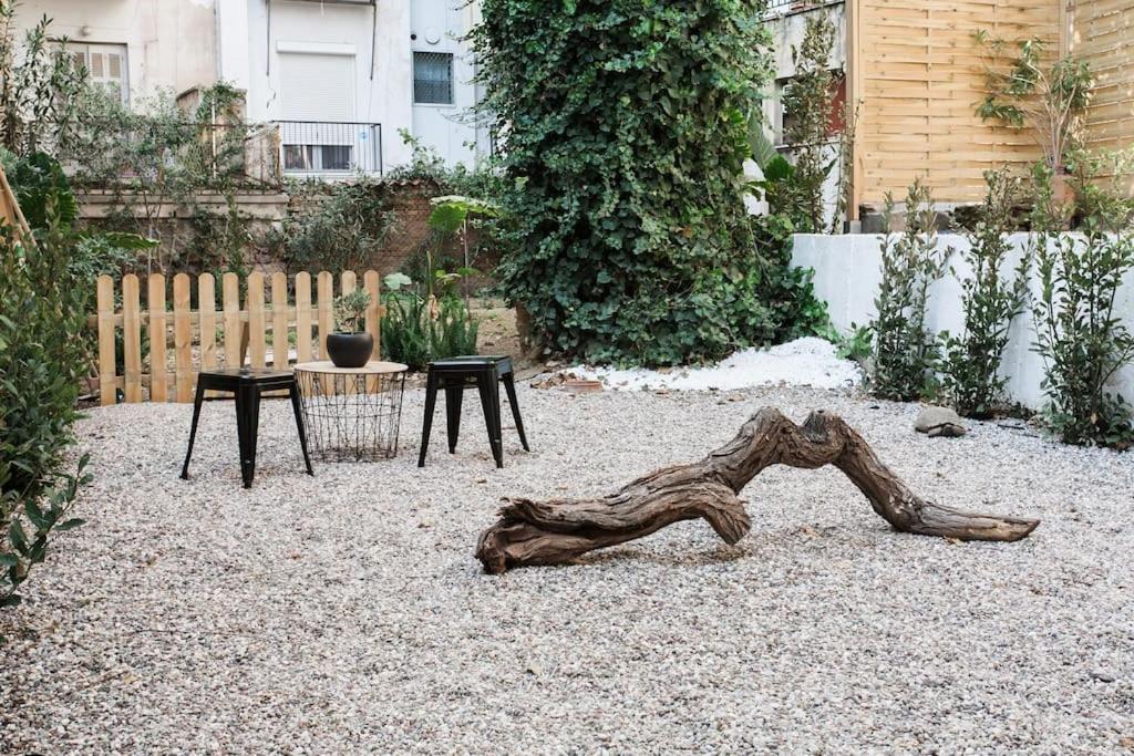 A Place 4 U No18 Apartment Athena Bagian luar foto